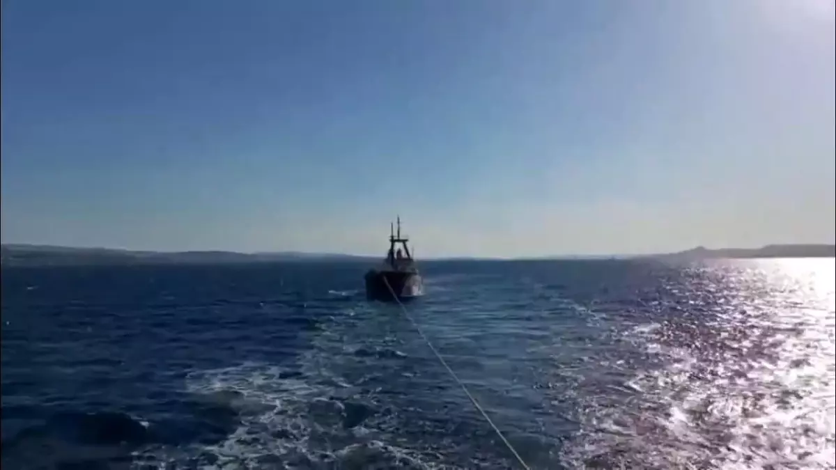 Çanakkale Boğazı'nda Kuru Yük Gemisi Arızalandı