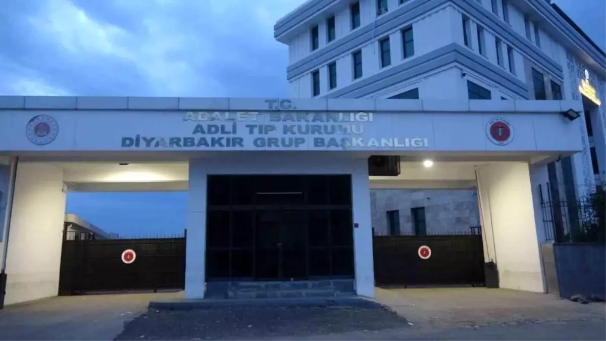 Bismil'de 6 Yaşındaki Çocuk Römorkun Altında Kalarak Hayatını Kaybetti