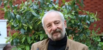 Ege Aydan'ın kameralardan uzak büyüttüğü kızı üniversiteden mezun oldu