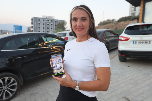 el freni cekilmeyen otomobili tek eliyle durdurdu 19063908 6386 m
