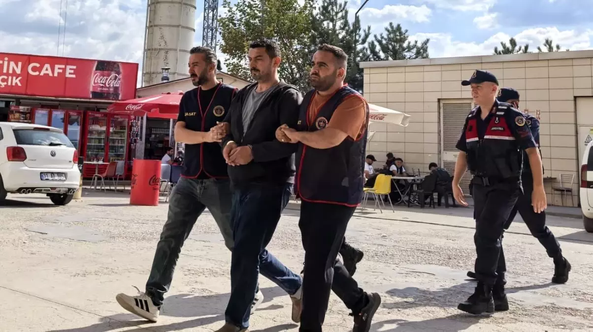 FETÖ Üyesi İlyas A. İnegöl'de Yakalandı