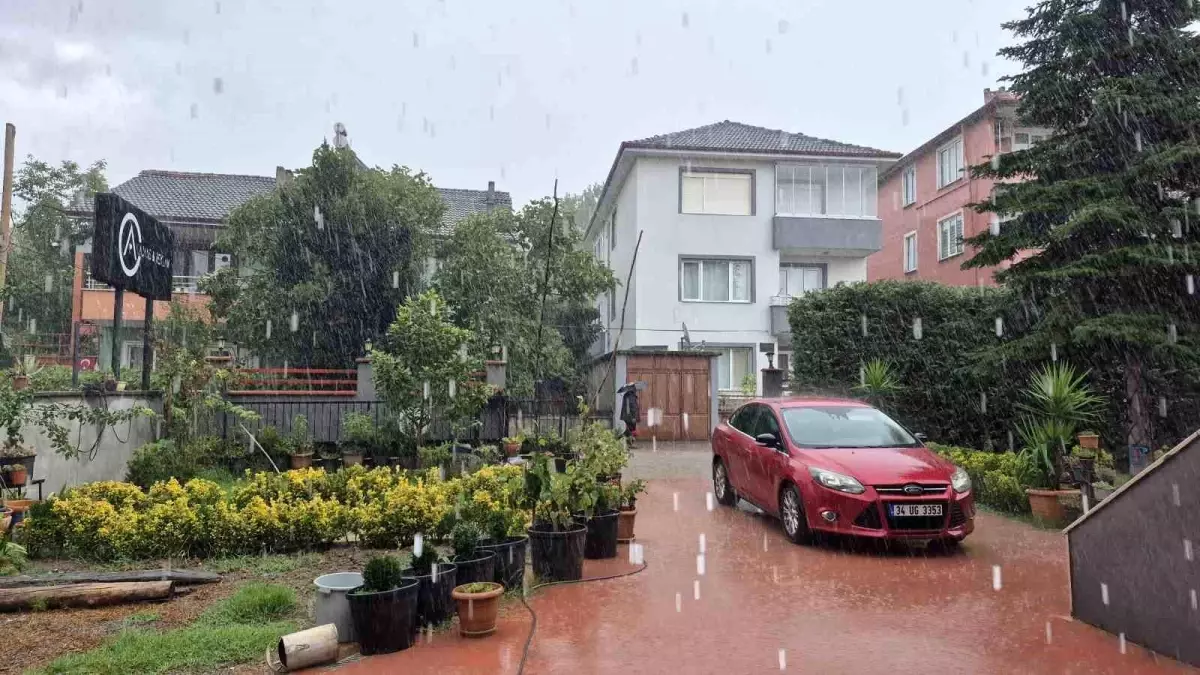 Bartın'da Şiddetli Yağış Etkili Oluyor