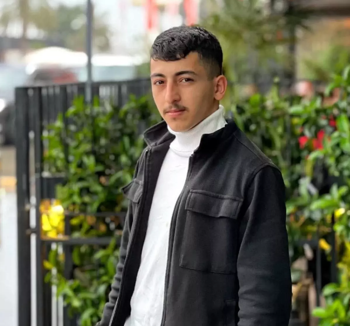 Antalya'da Motosiklet Kazası: 20 Yaşındaki Genç Hayatını Kaybetti