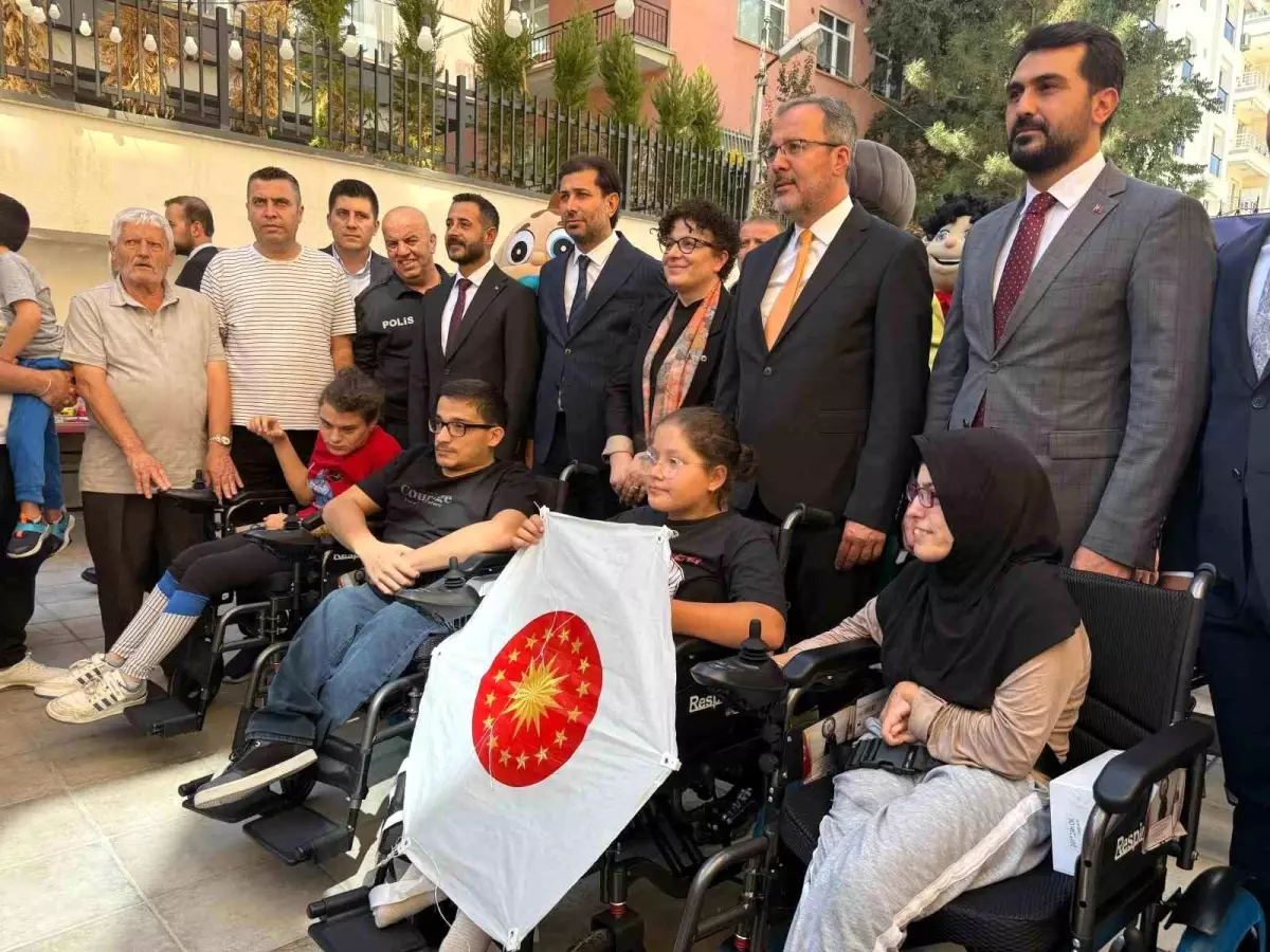 Polis Memuru Mustafa Şahin'den Engellilere Umut Olan Proje