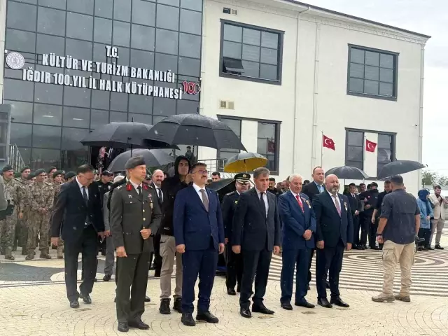 valiye semsiye var gazilere yok 19065355 o