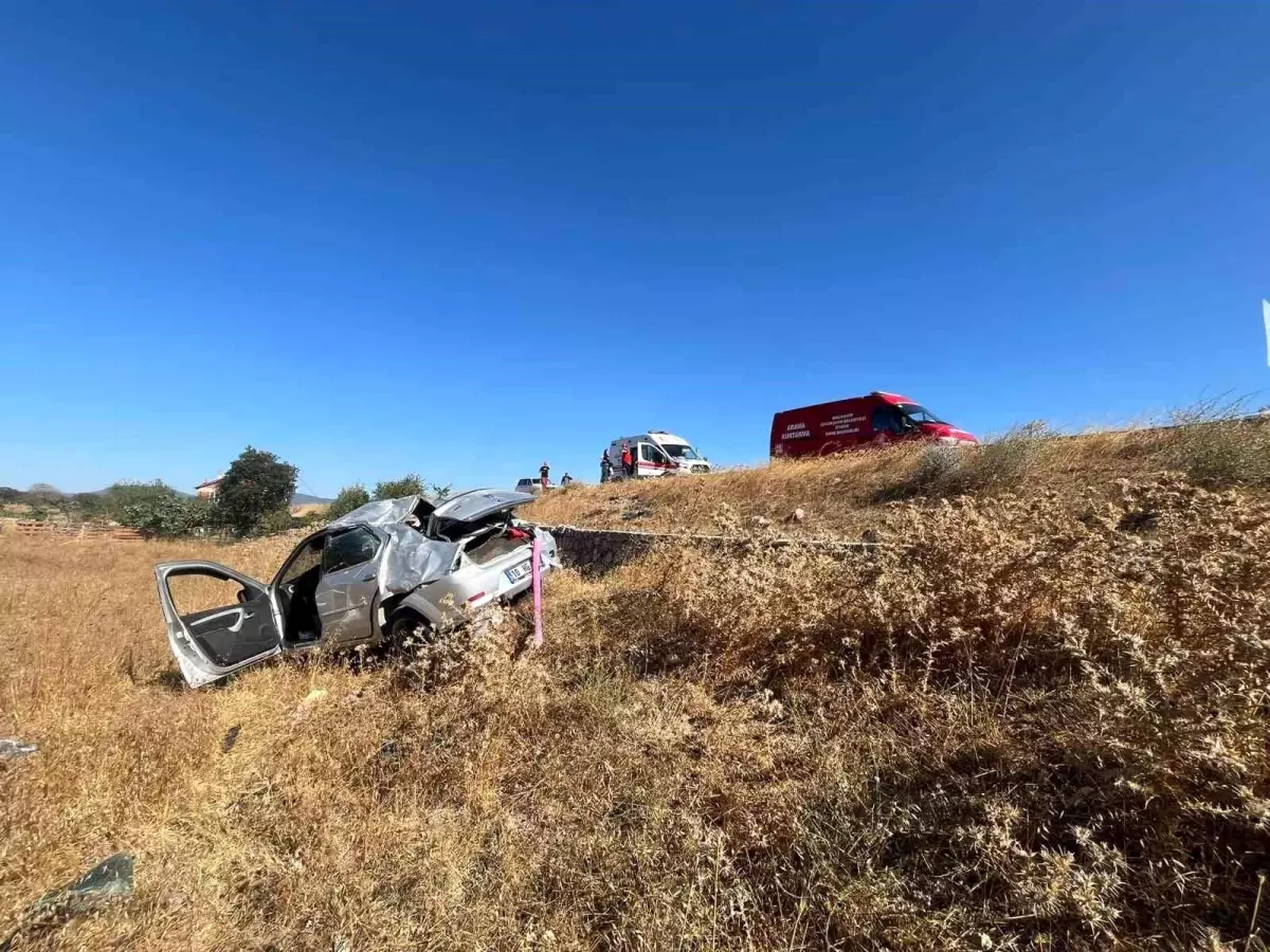 Balıkesir'de Tek Taraflı Trafik Kazası: 2 Yaralı