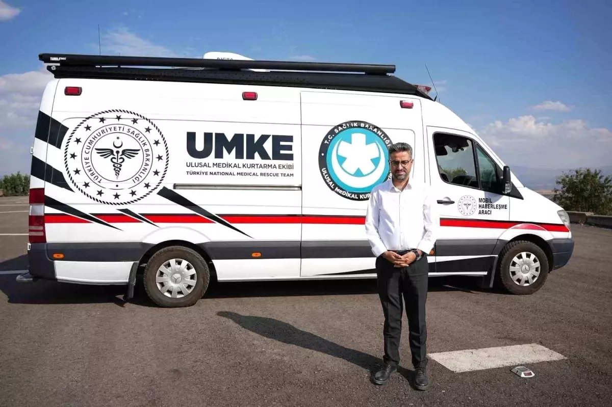 Bingöl'de UMKE için Mobil Haberleşme Aracı Hizmete Girdi
