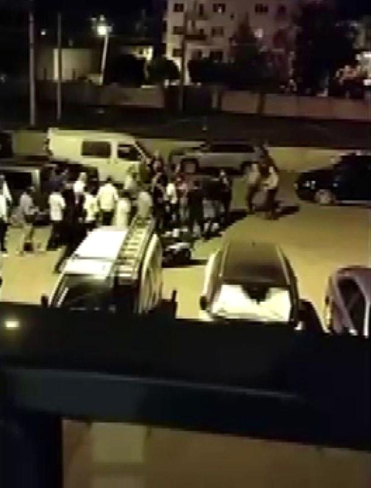 Düğün Salonunda Silahlı Saldırı: Polise Saldıran Grupla Gergin Anlar