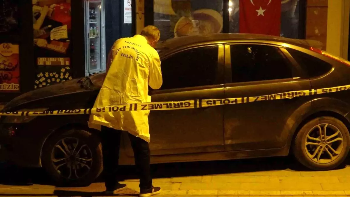 Malatya'da Kafeye Silahlı Saldırı: 2 Yaralı