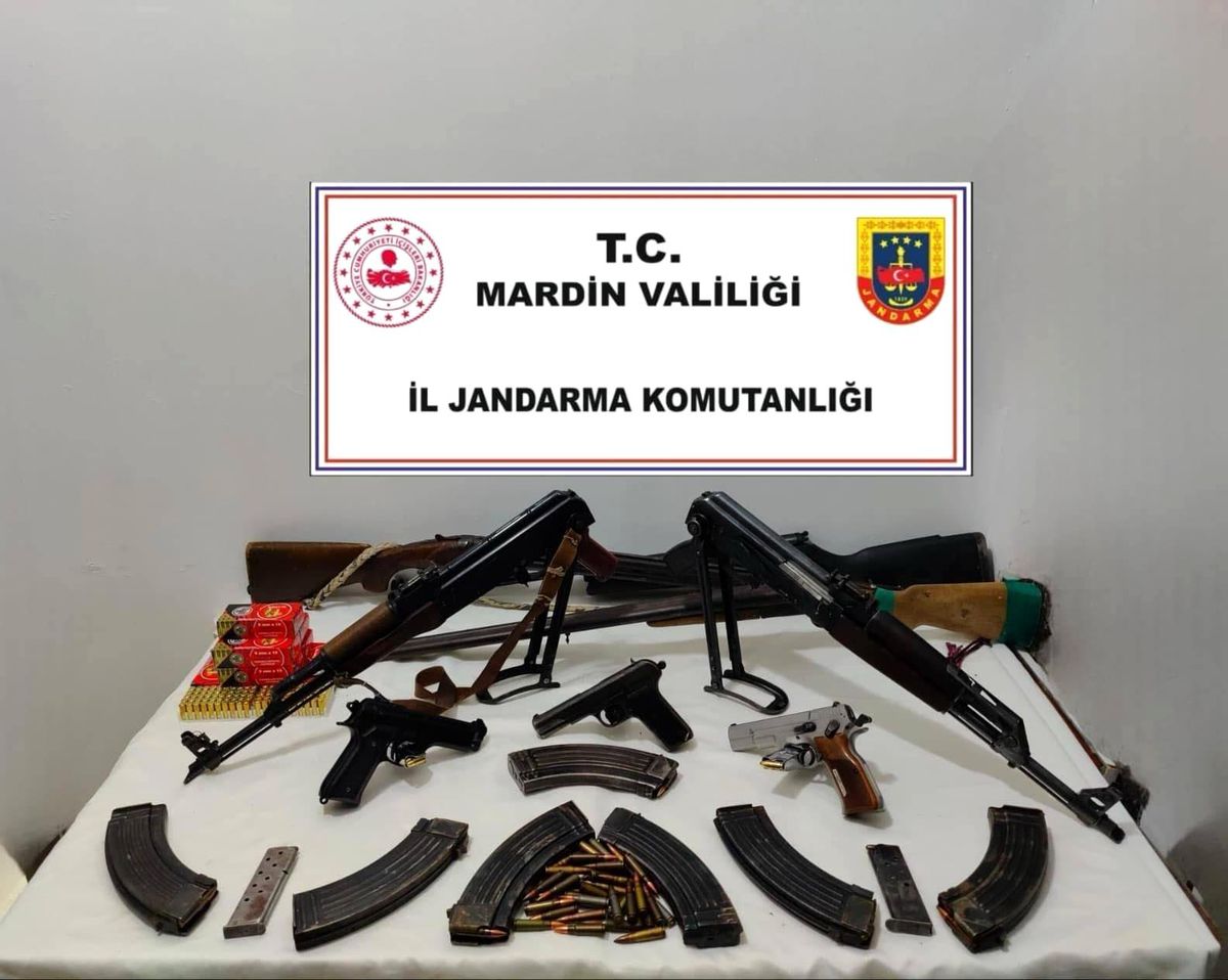 Mardin'de Silah ve Mühimmat Kaçakçılığı Operasyonu: 2 Gözaltı
