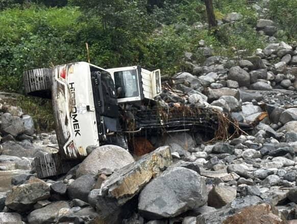 The first moment of the flood in Rize was captured by security cameras