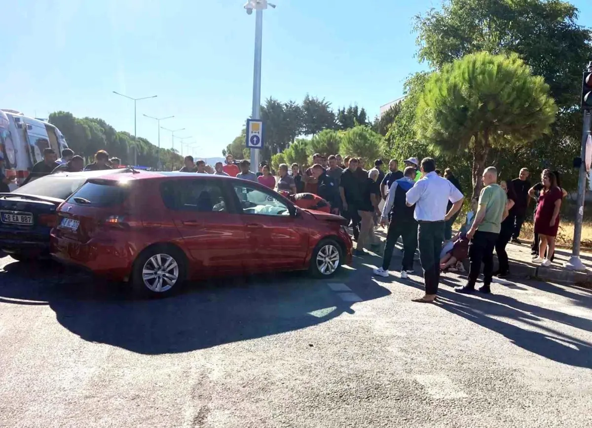 Muğla'da Trafik Kazası: Yaşlı Kadın Ağır Yaralandı