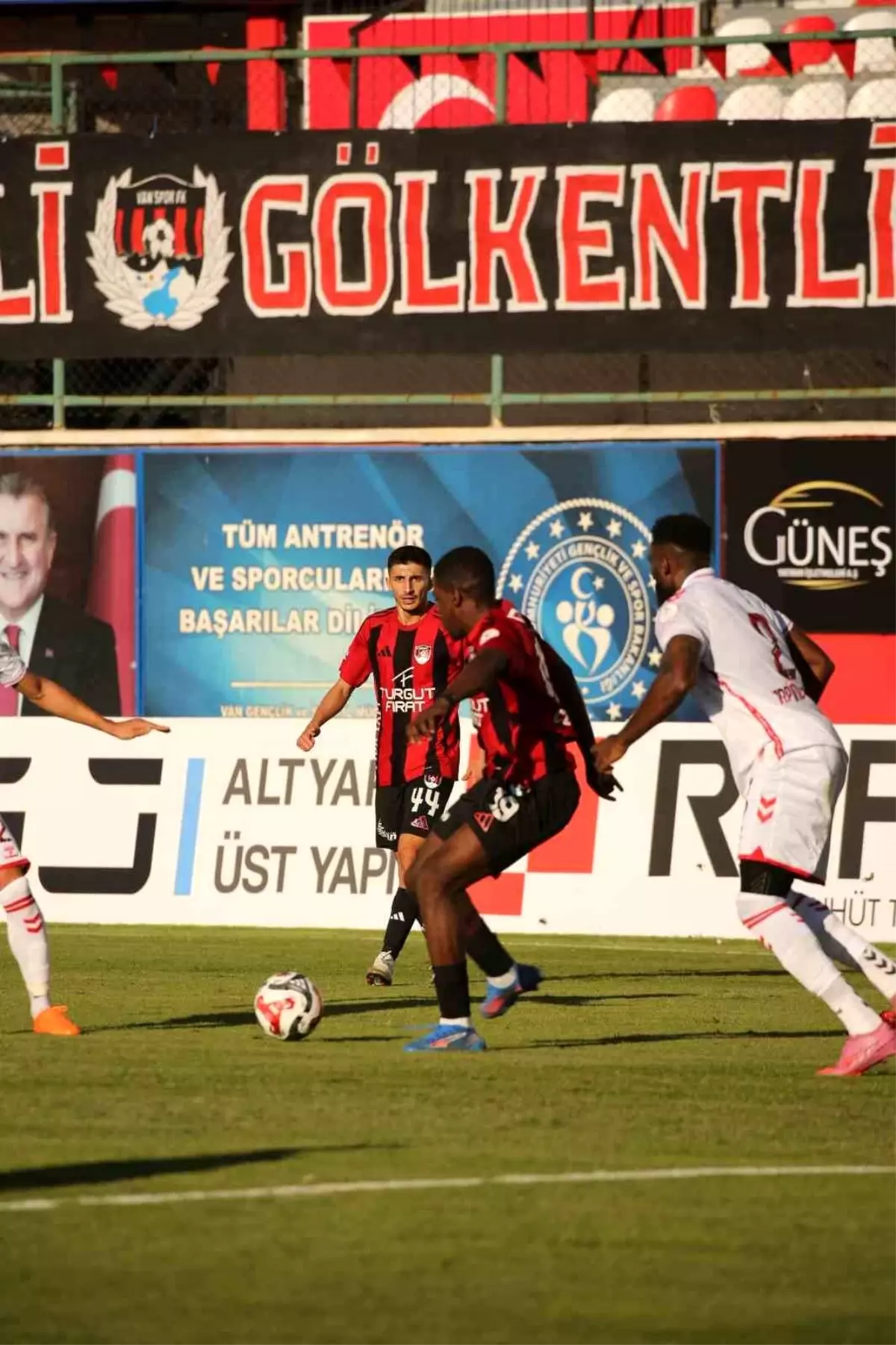 Vanspor FK ile Sivasspor Beraberliği