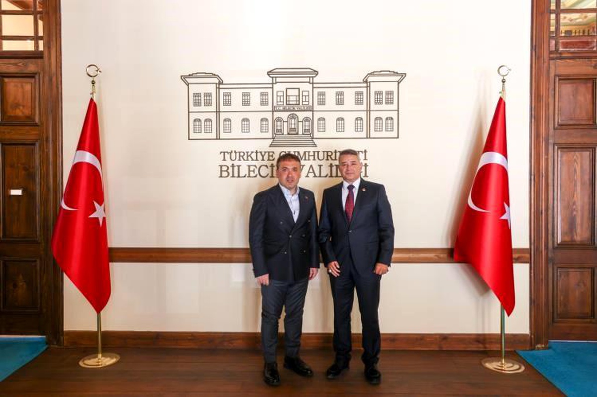 Vali Sözer, İl Emniyet Müdürü Şenel'i ağırladı