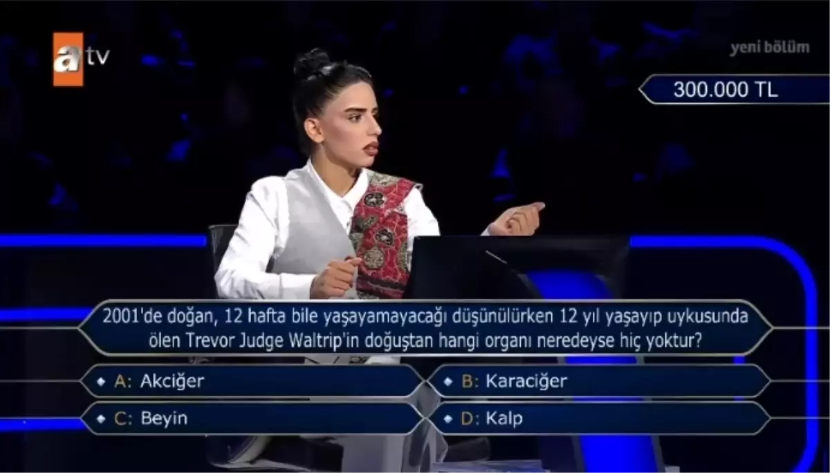 2001'de doğan, 12 hafta bile yaşayamayacağı düşünülürken 12 yıl yaşayıp uykusunda ölen Trevor Judge Waltrip'in doğuştan hangi organi neredeyse hiç...