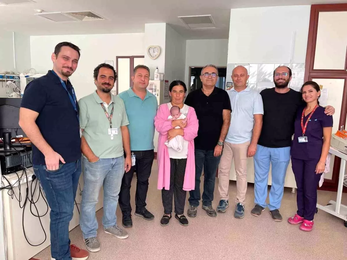 Aydın'da Yenidoğan Kalp Hastası Başarıyla Ameliyat Edildi