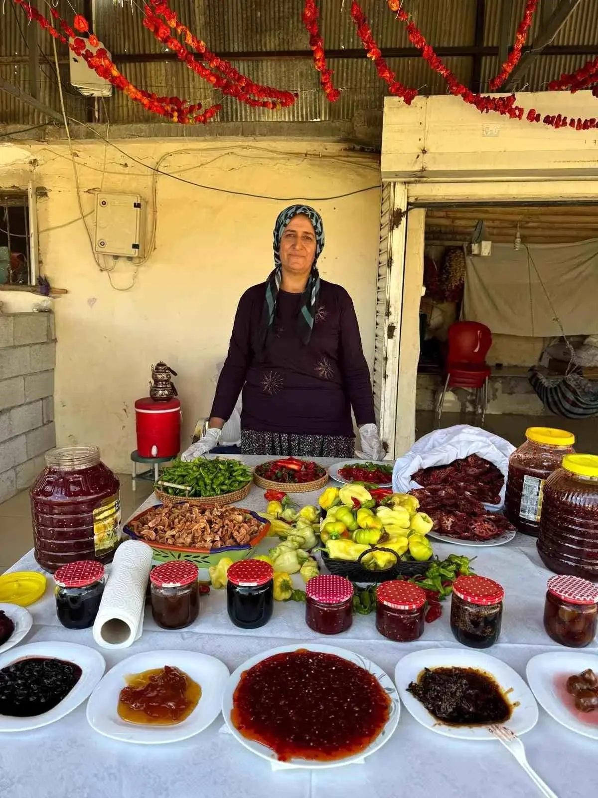 Çermikli Girişimci Kadın, Coğrafi Tescilli Biberden Reçel Üretiyor