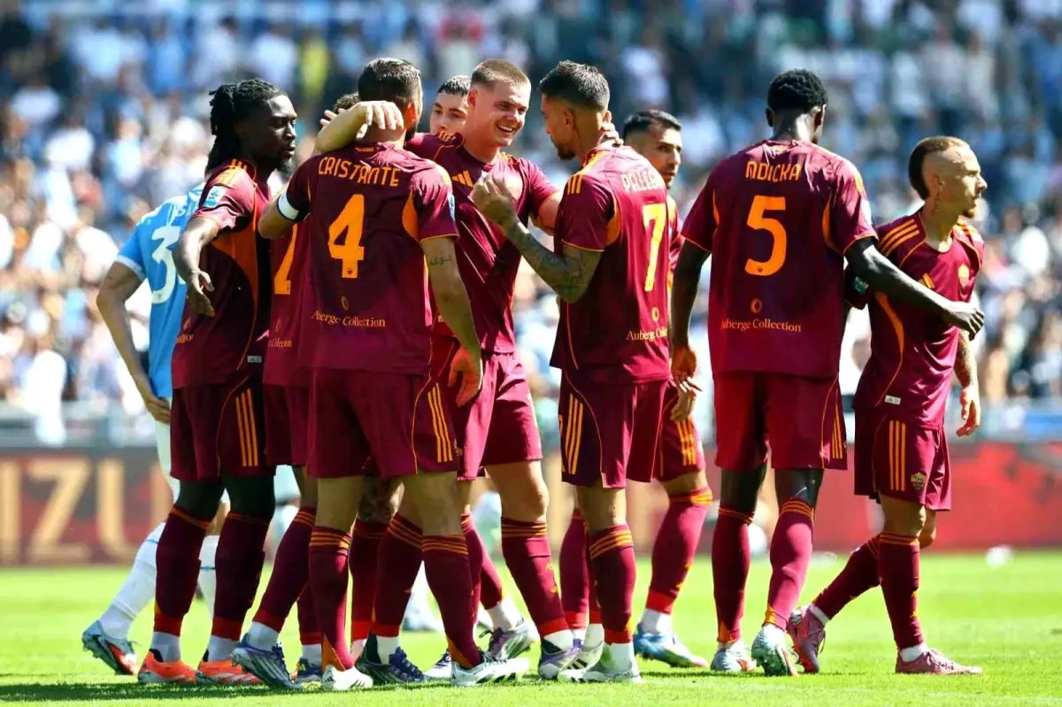 Roma, Lazio'yu Derbide 1-0 Mağlup Etti