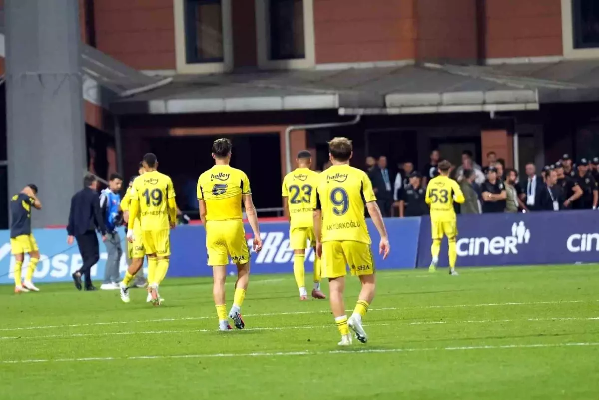 Fenerbahçe Kasımpaşa ile Berabere Kaldı, Galibiyet Serisi Sona Erdi