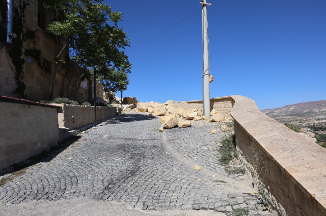 kapadokya da kaya dusmesi 3 ev tahliye edildi 19071386 5949 m