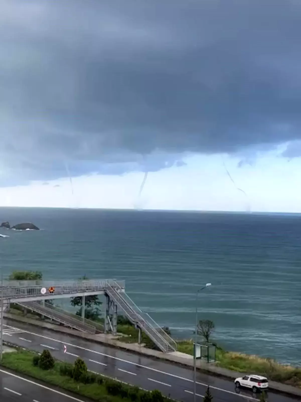 Trabzon'da Üç Ayrı Hortum Panik Yarattı
