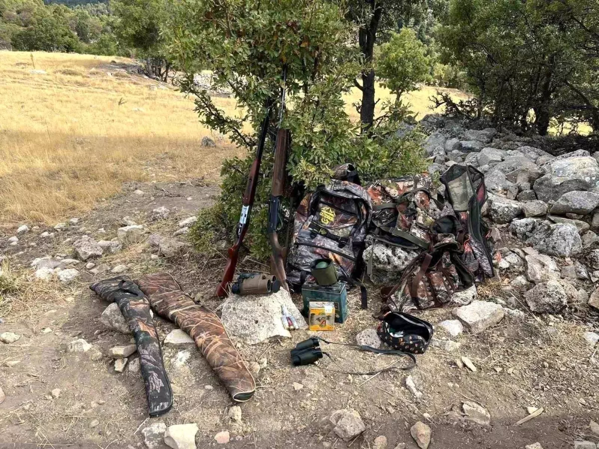 Karaman'da Jandarma Operasyonu: 8 Tutuklama ve Uyuşturucu Ele Geçirildi