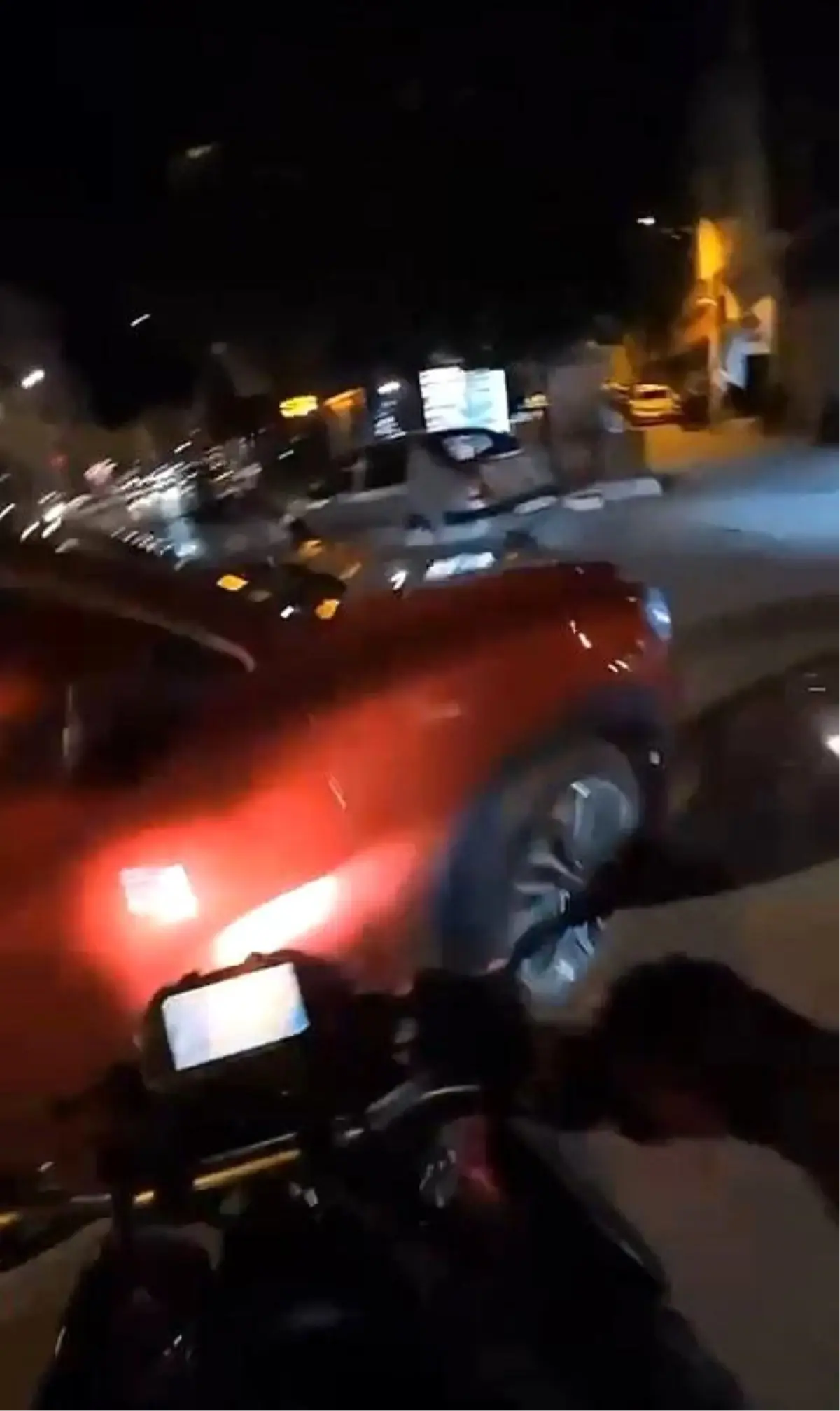 Bursa'da Motosiklet Kazası Kask Kamerasında