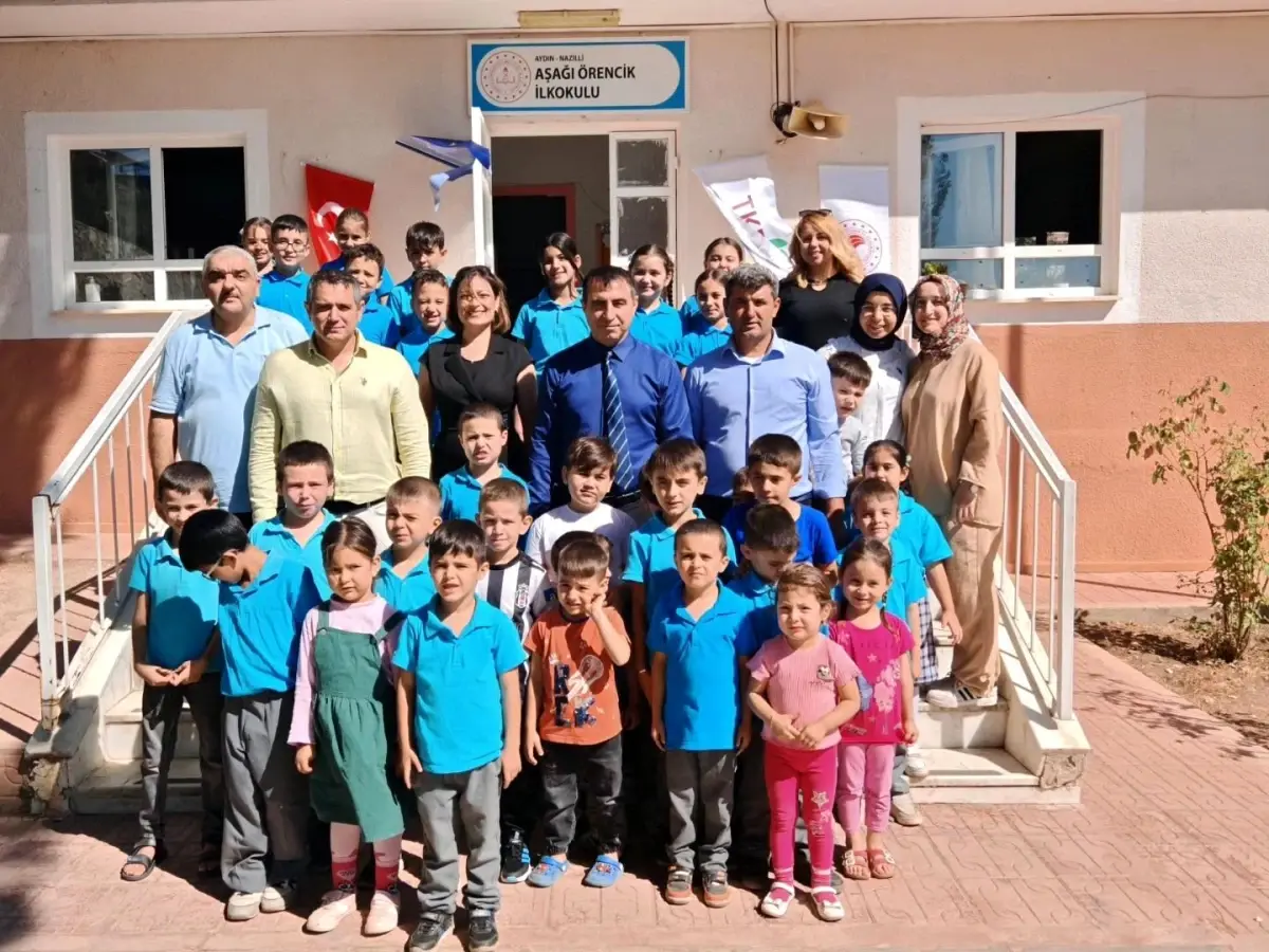 Nazilli'de 'İlk Dersimiz Yeşil Vatanımız' Projesi ile Fidan Dikimi Yapıldı