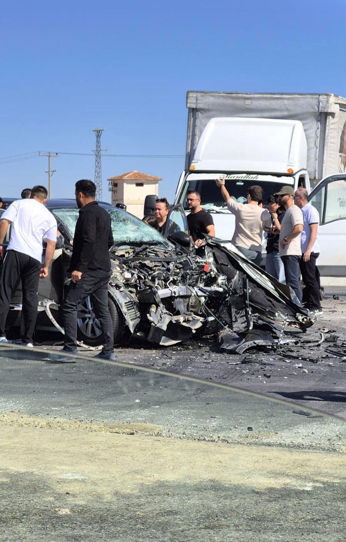 Eskişehir-Ankara kara yolunda kaza: 5 yaralı, birinin durumu ağır