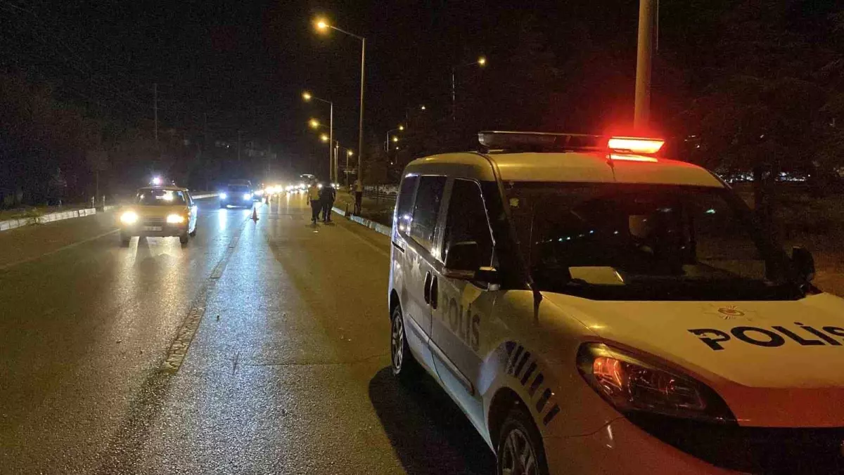 Burdur'da Yaya Geçidinde Kaza: Kadın Ağır Yaralandı