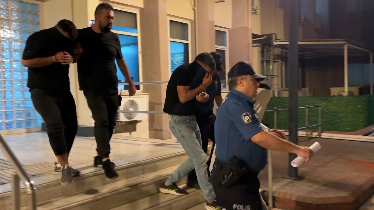 Efeler'de Şantaj Suçlaması: 4 Şüpheli Tutuklandı
