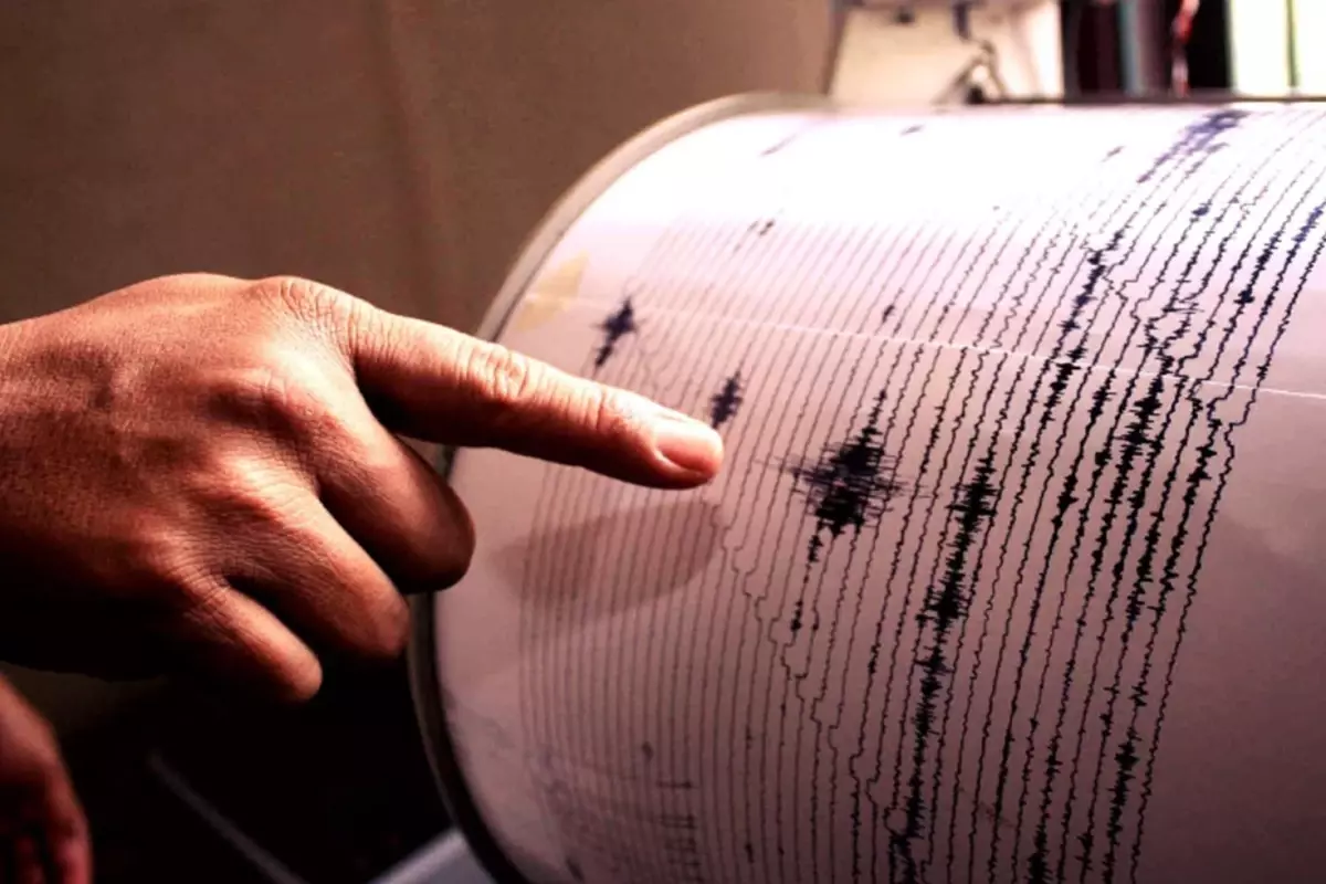 Balıkesir'in Sındırgı ilçesinde korkutan deprem
