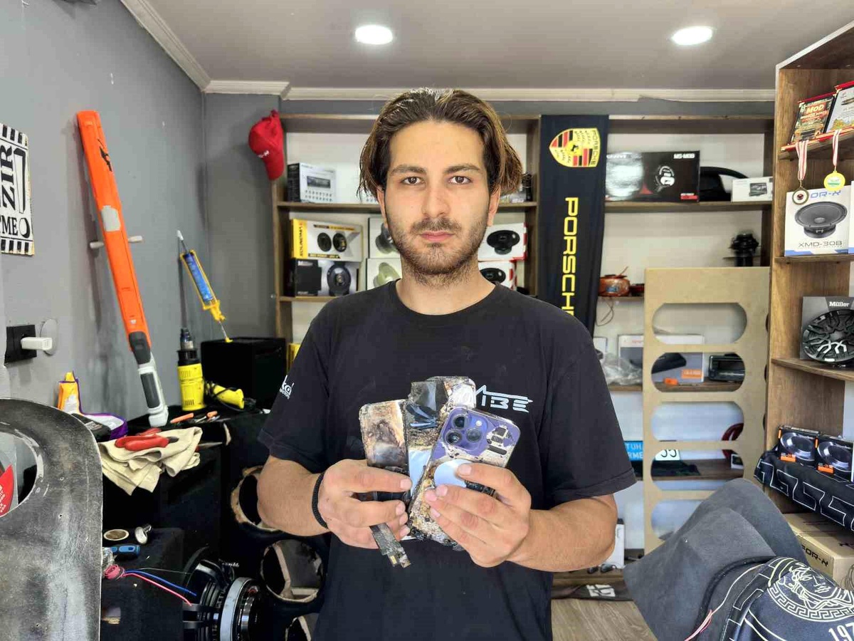 Ümraniye'de Bir Vatandaşın Cebindeki Telefon Alev Aldı