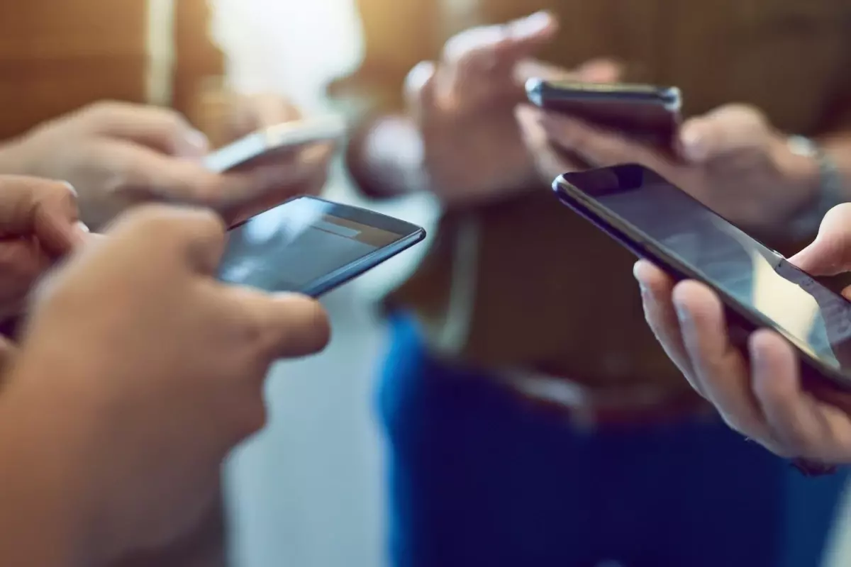 Dev telekomünikasyon şirketi ülkeyi felakete sürükledi! Ölüm haberleri art arda geldi