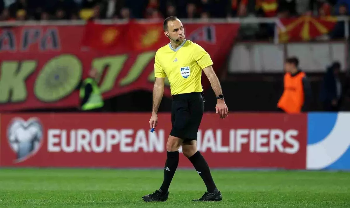 Fenerbahçe'nin UEFA Avrupa Ligi Maçını Jérôme Brisard Yönetecek