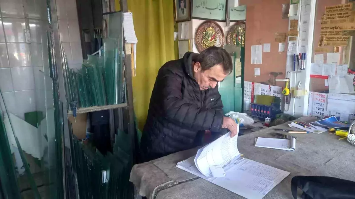 Mehmet Özdemir’in Burslarıyla Gençlere Destek