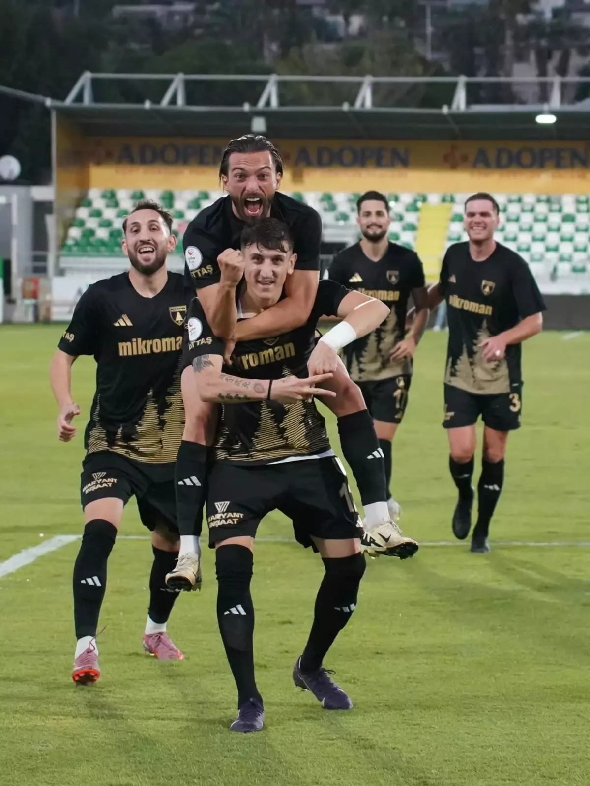 Muğlaspor, Kepezspor'u 4-0 ile Geçti