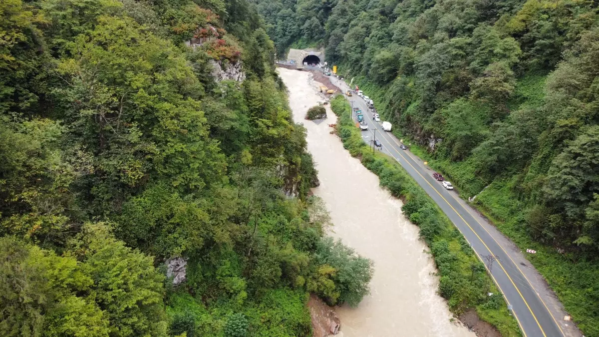 Rize'deki Sel Önlemleri Can ve Mal Kaybını Önledi