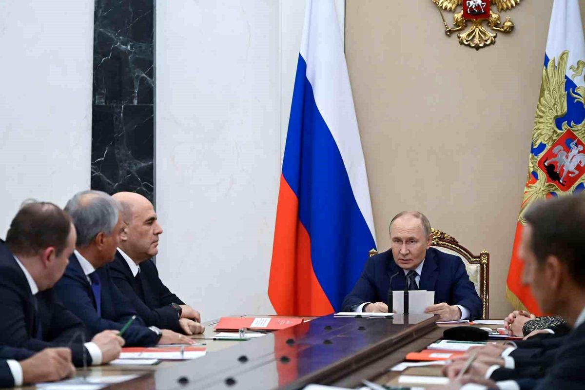 Putin'den Trump'a Yeni START Anlaşması İçin Uzatma Teklifi