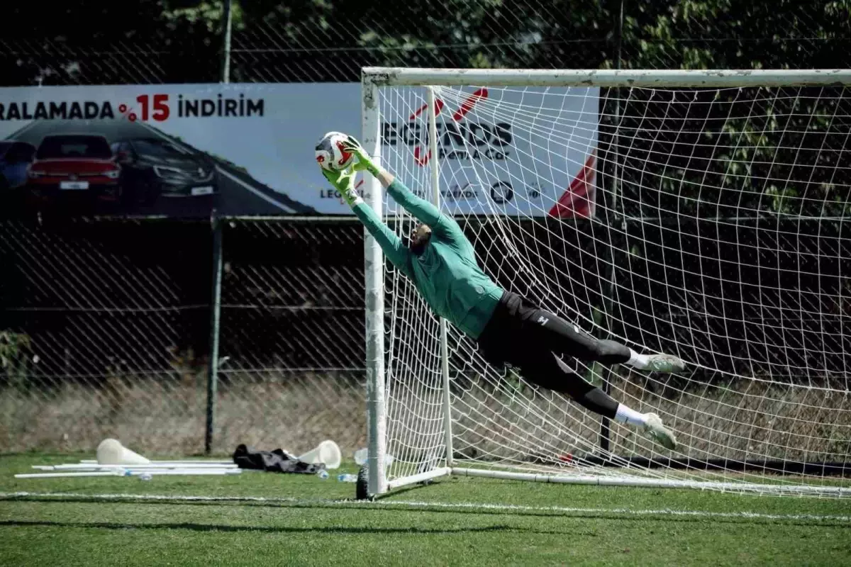 Sakaryaspor Pendikspor Maçına Hazırlanıyor