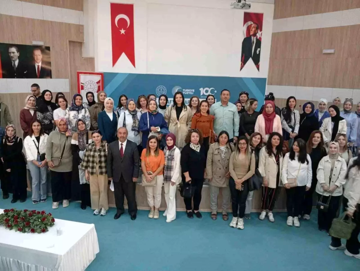 Özel Eğitim Öğretmenlerine Seminer