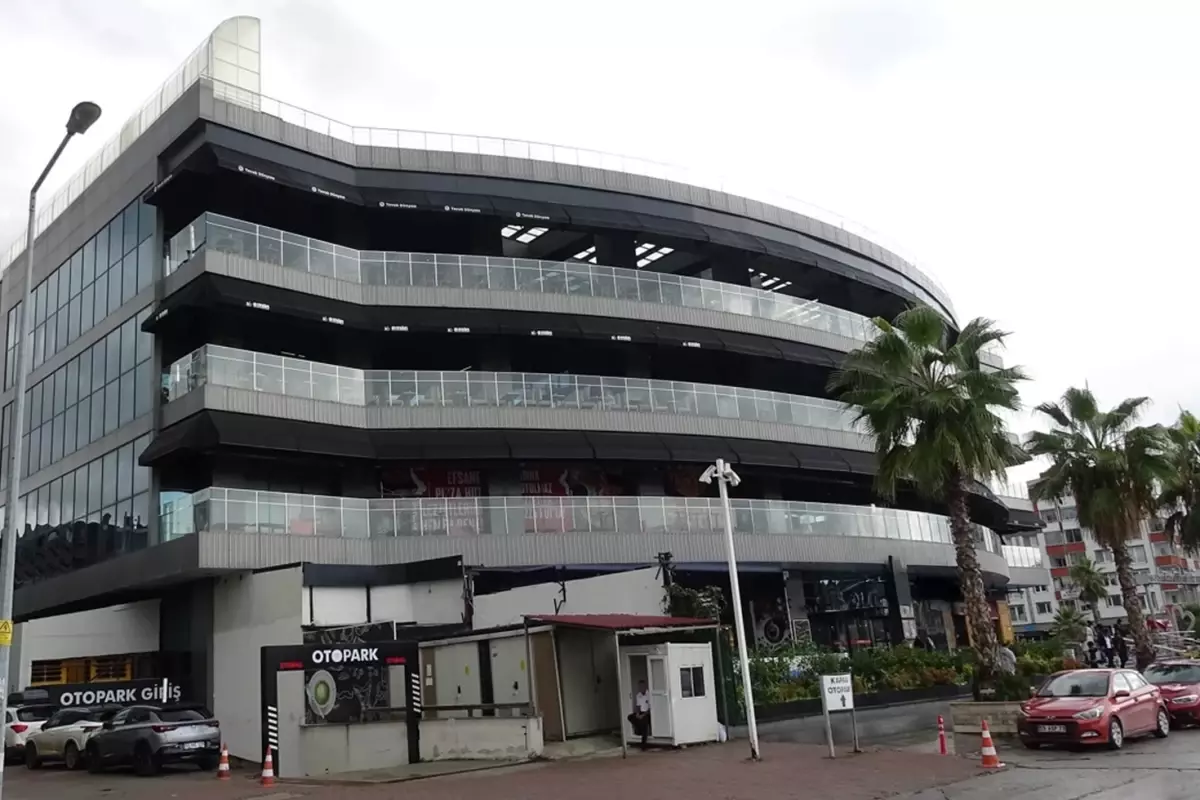 Türkiye'deki dev AVM'nin ruhsatı iptal edildi