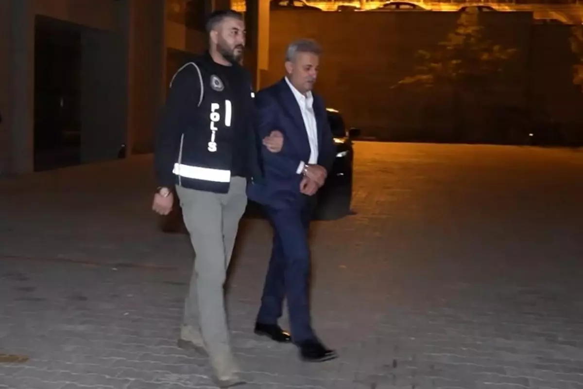 AK Partili belediye başkanı Ahmet Sungur tutuklandı