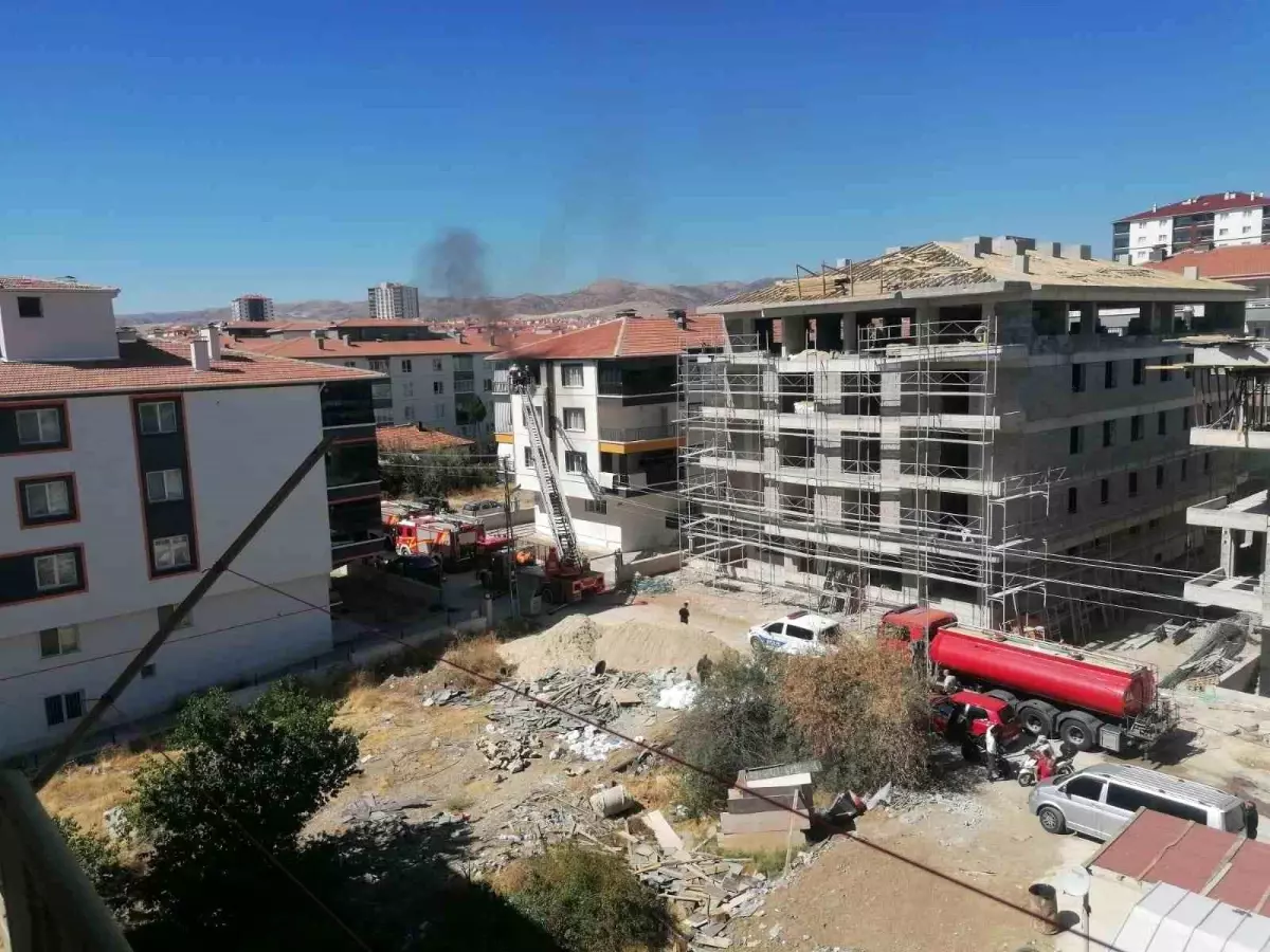 Ankara'da Apartman Dairesinde Yangın