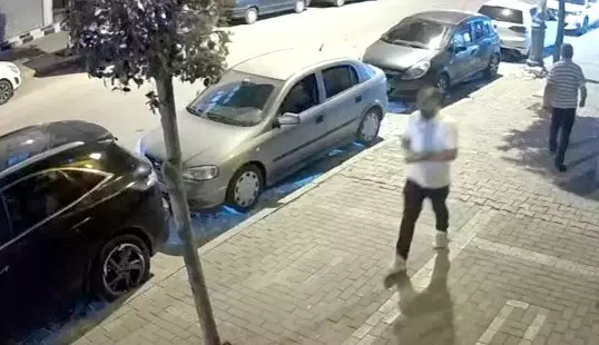 avcilar da atm ye kirayi yatirdi onay tusuna 2 19077099 o