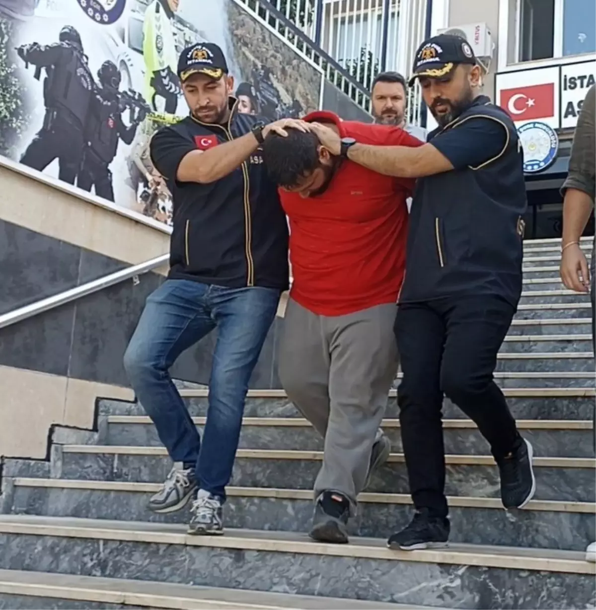 Beyoğlu'nda Taksici Cinayeti: 3 Şüpheli Adliyeye Sevk Edildi