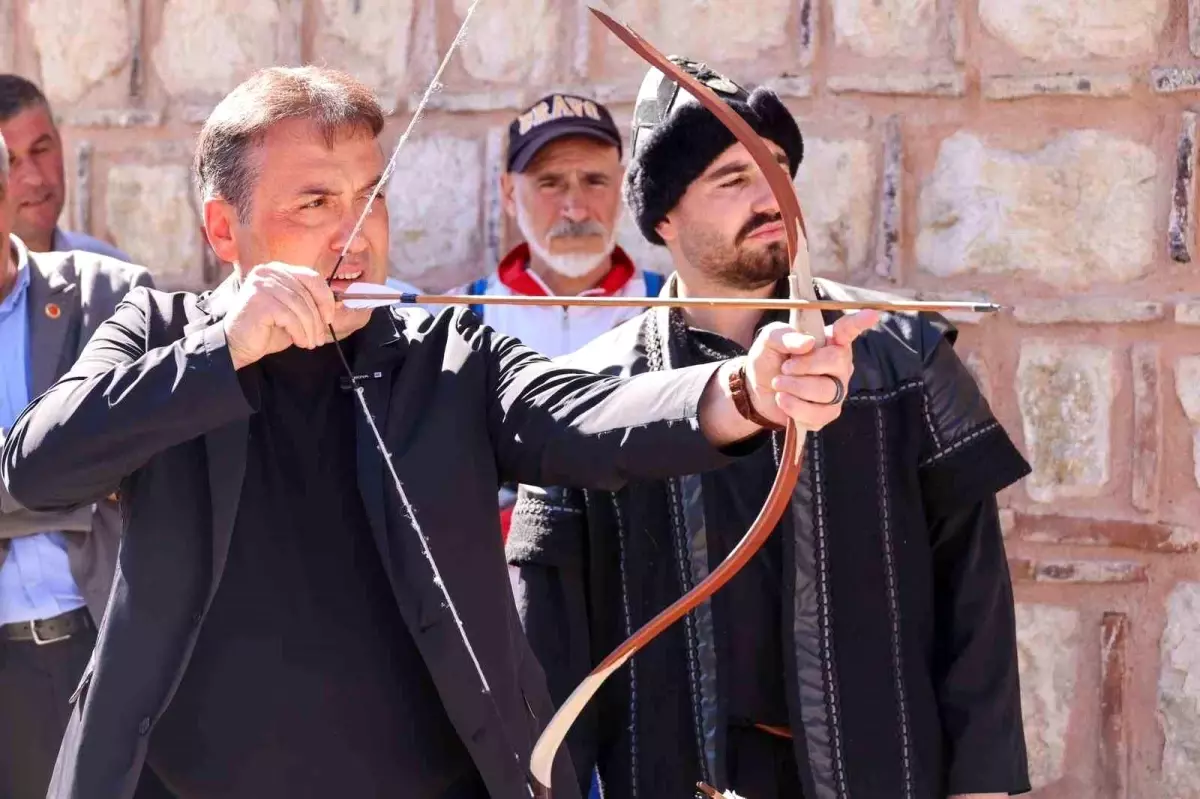 Gölpazarı'nda İpek Yolu Kültür ve Sanat Festivali Coşkuyla Gerçekleşti