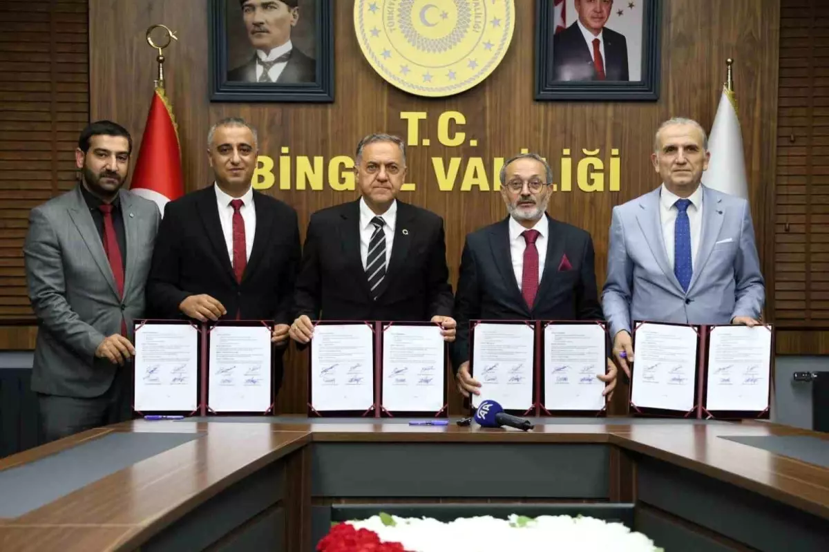 Bingöl Üniversitesi ve İşletmeler Arasında İş Birliği Protokolü İmzalandı