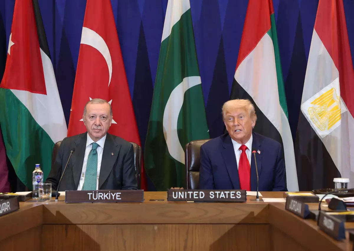 Cumhurbaşkanı Erdoğan, ABD Başkanı Trump ile Gazze Konulu Bölgesel Toplantı'ya katıldı