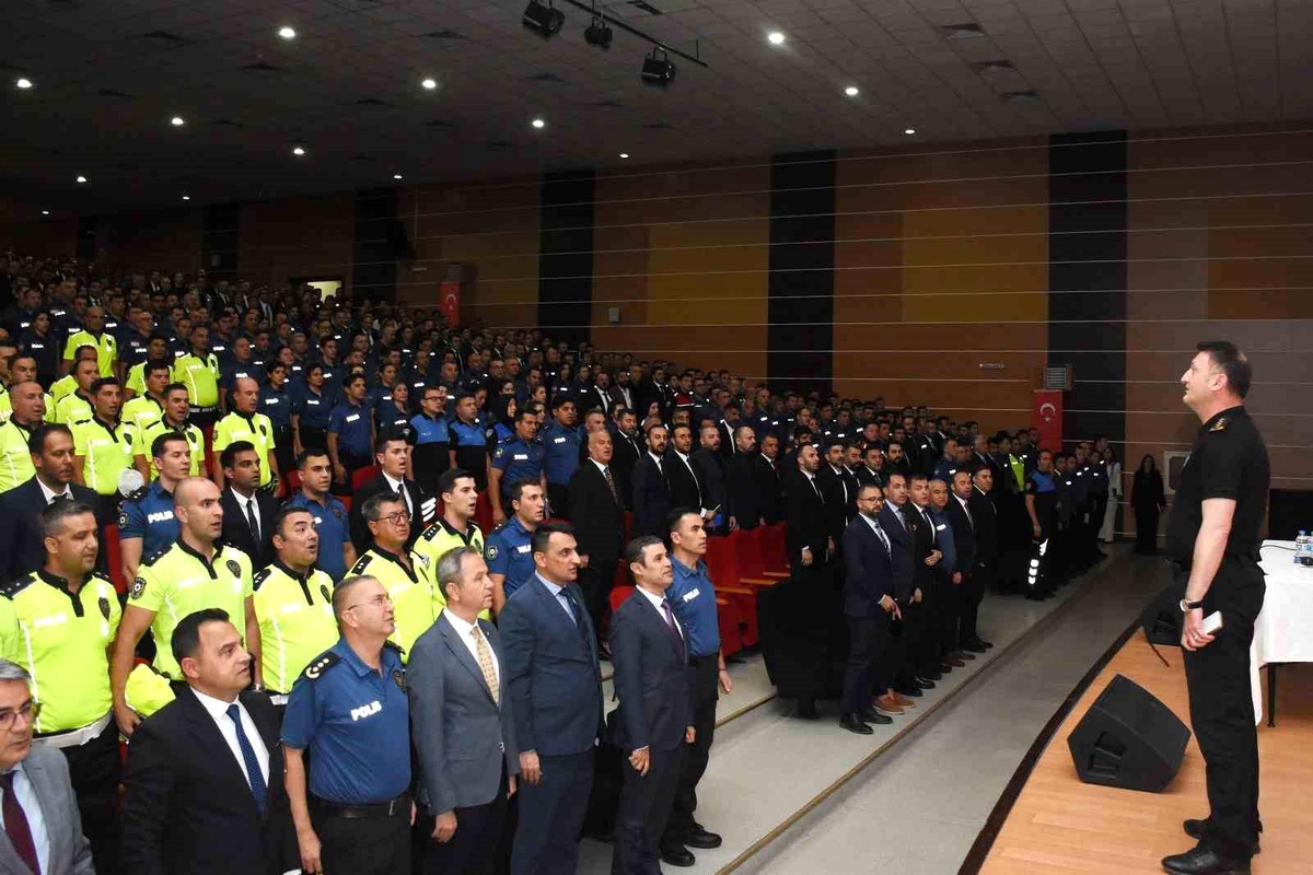 Erzincan'da Emniyet Genel Değerlendirme Toplantısı